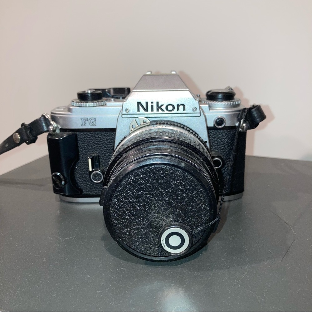 Vintage Nikon FG 35mm Camera